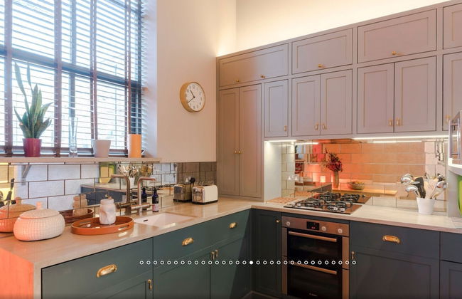 Neon Dream Playfull 2 bedroom - Foto 13