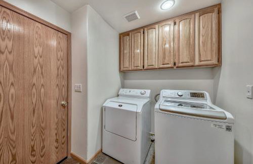 Black Bear Villa - large 4 BR 4 BA hot tub game room - Foto 29