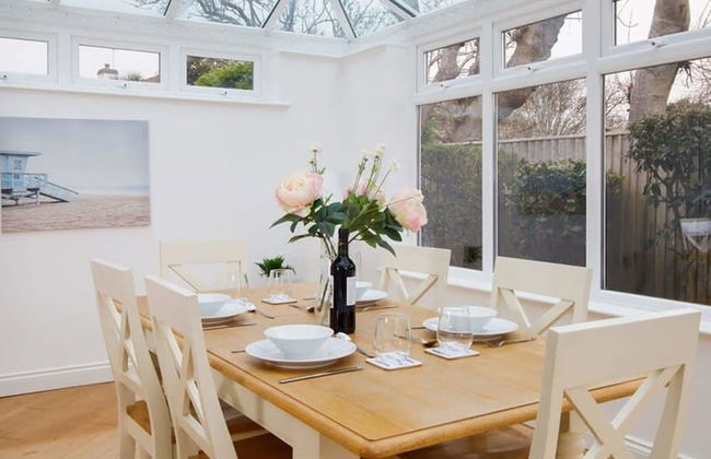 Modern Stylish Seaside Family Home - Foto 4