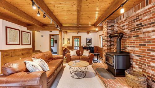 Bartlett Vacation Rental with Wraparound Deck! - Photo 1