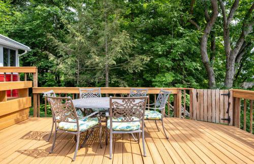 Lake house w/ indr pool and jacuzzi - Foto 76