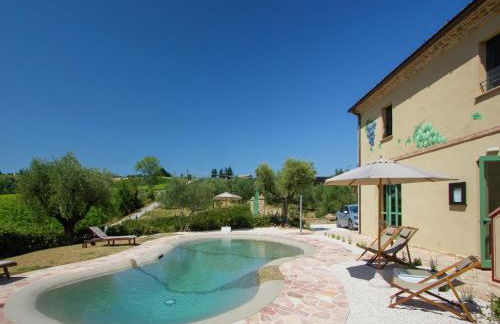 Villa w/ Wine Tours Near Beach - Photo 30