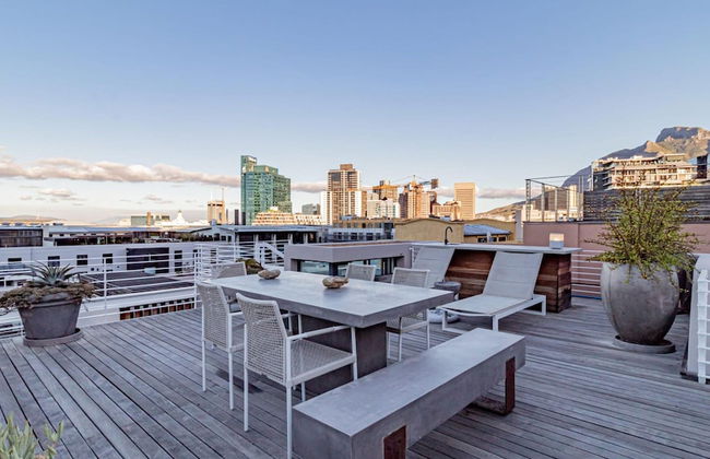 Stylish Apartment With Rooftop Deck Pool 53 Napier - Photo 6