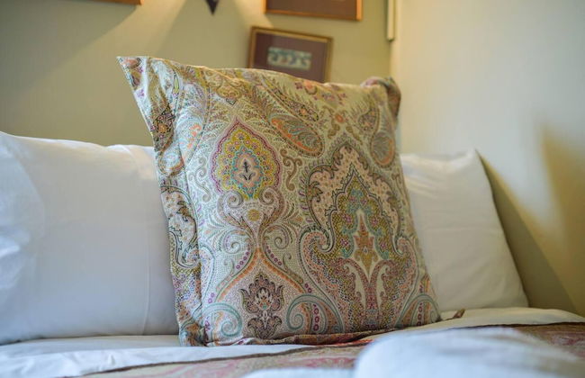 Lovely 4-bed House in Village of Sandhurst - Foto 3