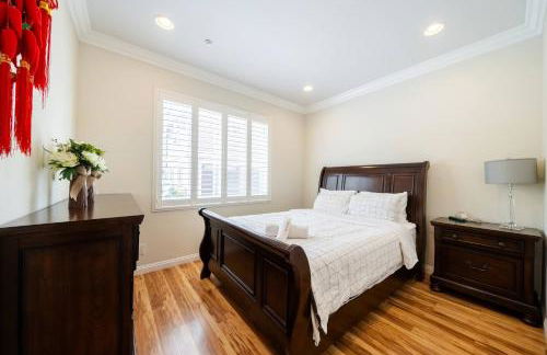 40 ppl 2 houses 13 Bedrooms btw Disney Hollywd - Foto 27