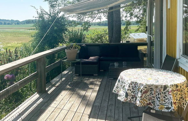 6 Person Holiday Home in Farentuna - Photo 14