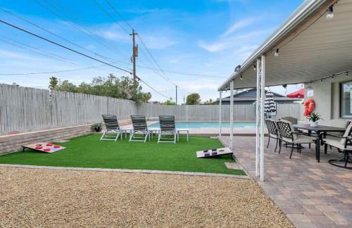 3BR Retreat with BBQ, Pool and Close to Las Vegas Fun - Foto 2