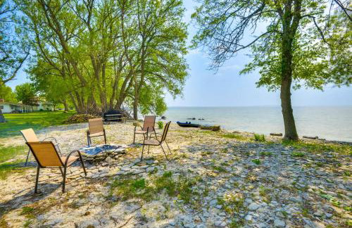 Charming Waterfront Retreat on Lake Ontario - Foto 27