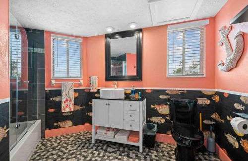 Barbies Dream House kayaks,paddleboard,fenced yard - Foto 15