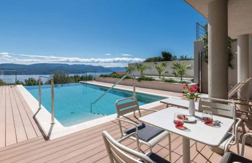 Gorgeous Apartment In Plomin - Foto 8