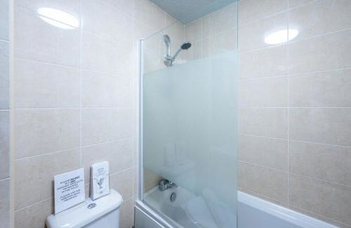 Yew Tree House Contractor / Family home Free Netflix Fast WiFi near Dudley/Birmingham - Foto 35