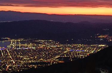 Άνετος χώρος με parking, αυλή και θαυμάσια θέα - Foto 30