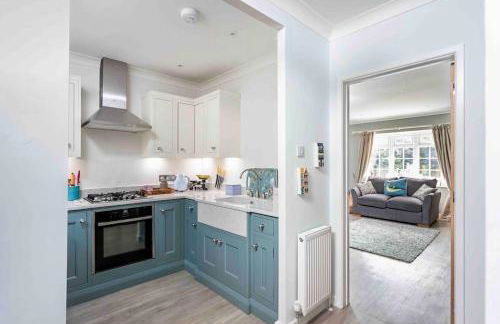 Lilliput Hideaway 5 mins from Sandbanks Beach - Photo 6