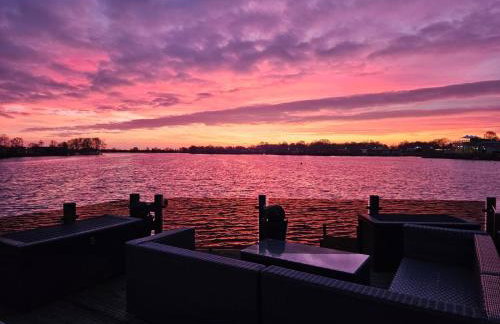 Lake View with Private Hot Tub at Tattershall Lakes - Foto 27