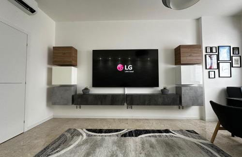 Amazing Varese Central Apartment - Photo 10