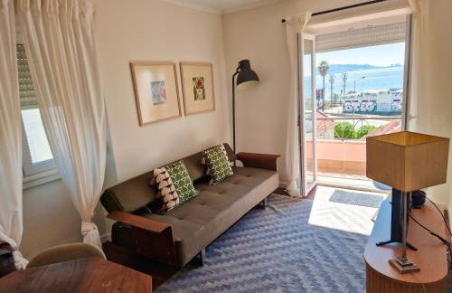 Riverfront 2 Bedrooms with Balcony - Foto 4