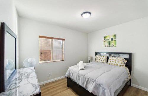 Charming Pet-Friendly Getaway in Sunny Beaumont home - Foto 26