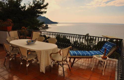 Villa Laura Sea View Apartments - Foto 26