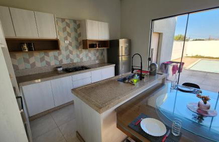 Villa Privada de Luxo com Piscina Refugio para Familias em Maringa - Foto 17