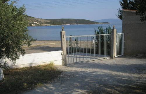 Agnanti Studios - Photo 8