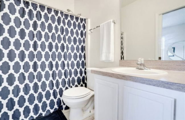 5BR Pool Home in Davenport w/ BBQ in Private Gated - Photo 13