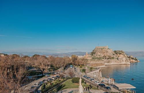 Old Fortress View Roof Top Apartment by Konnect - Foto 46