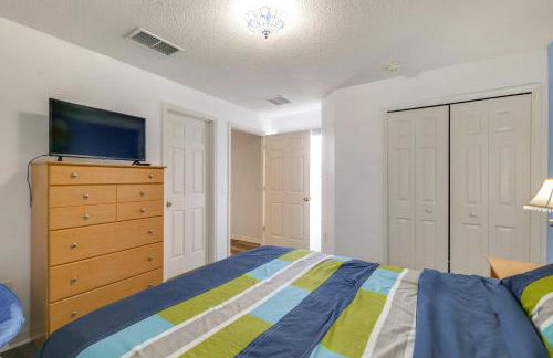 Poolside Lounge and Theme Park Fun Davenport Home - Foto 24