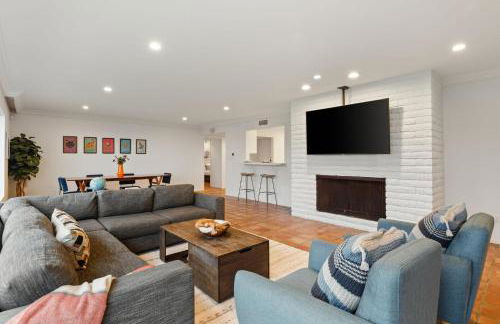 Ocean View Retreat Firepit & Spacious Yard - Foto 16