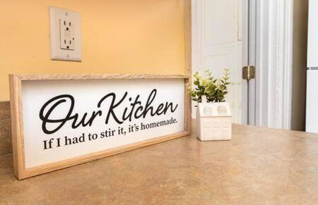 Downstairs 2 Bedroom Apt- Pet Friendly- walking distance to beach & shops - Foto 7