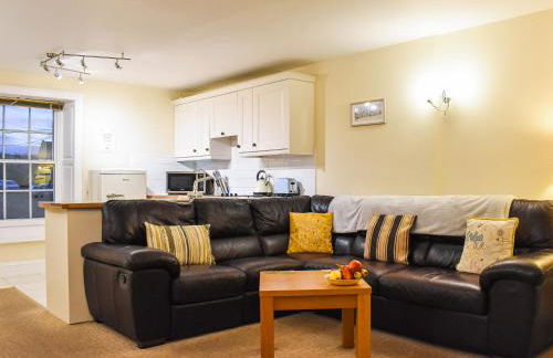 Bailey's Retreat - Photo 3