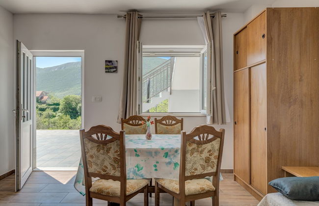 Vacation House With the Pool, Near River Cetina - Foto 31