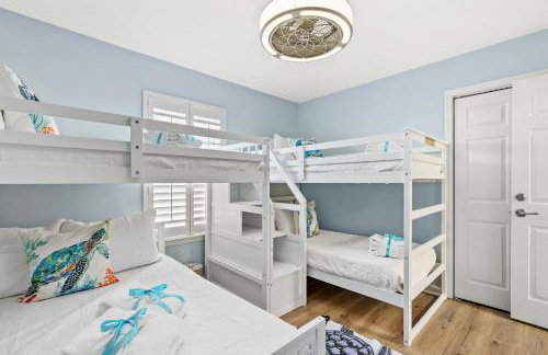 Sunshine House! 3BR 2BA Sleeps 9! Your Perfect Retreat for Comfort and Style - Foto 74