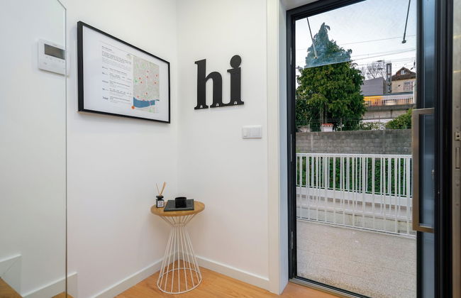 C314 Riverside View Premium Apartment w/ AC & Terrace - Foto 12