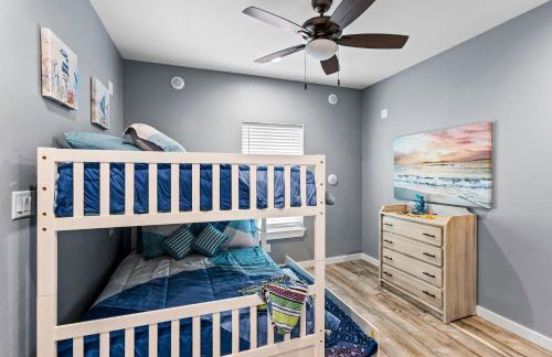 Relax And Sea NEW Luxury Canal-View Escape Gated Community Firepit and Decks - Foto 38