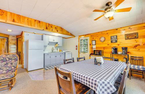 Inlet Lakefront Home Private Dock and Beach Access! - Foto 8