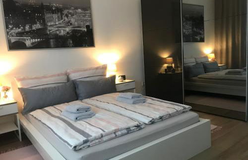 NEU! TOP Apartment! 7km Saarbruecken! Terrasse, Garten! - Foto 11