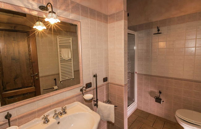 Luxury, Modern Apartment With Pool and Stunning Views - Foto 16