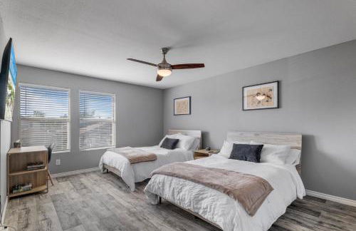 Retreat close to Lewisville Lake with pool, pet ok - Photo 43