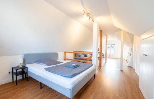 Grosse-Monteurwohnung-in-Villa-4-Zimmer-8-Personen-WLAN-TV-Kueche-Ahrensburg-Naehe-Hamburg-AGRP1202 - Photo 7