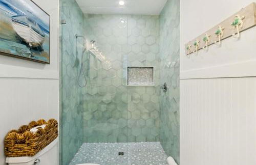 Ocean Lookout 3 - Heated Pool, Beachfront Deck, Stunning Ocean Views - Foto 11