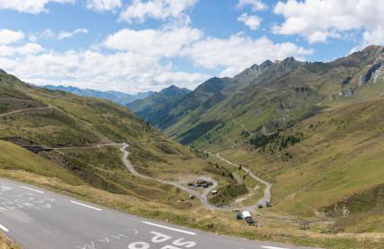 STUDIO 5 personnes N7 LUZ SAINT SAUVEUR draps et serviettes fournis - Foto 18