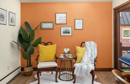 European White Castle on Lake Desire Private Dock - Foto 22