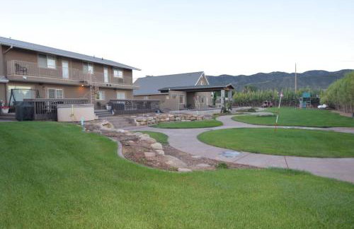 Tacit Shadow Resort Shangri-La King Suite, Gym, Coffee Bar, Hot-Tub, Free Laundry, Food Available - Foto 53