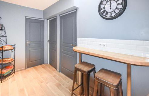 Lovely Home In Mane With House A Panoramic View - Foto 12