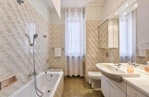 La Stellata by Apartments To Art - Photo 15