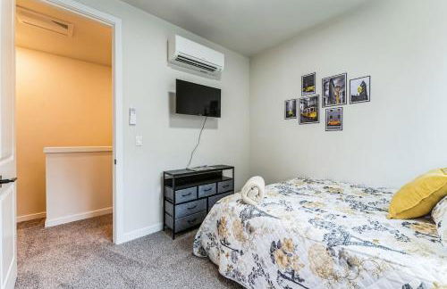 World Travel without leaving PDX - Foto 29