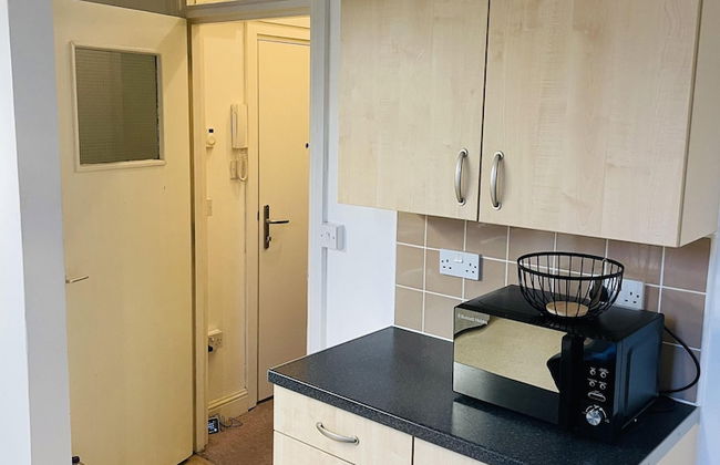 Bustling Western Apartment - Foto 3