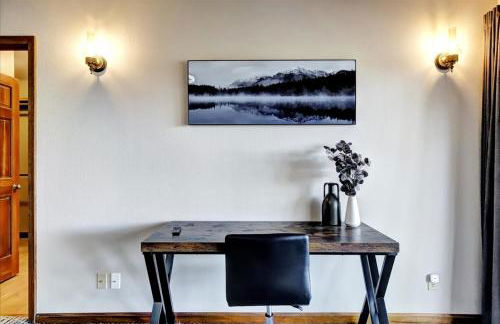 The Gathering Place! Sleeps 24, Lakeview, Game room - Foto 36