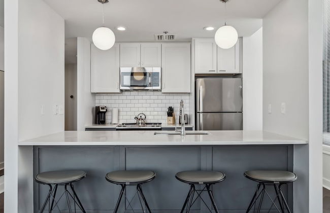 Placemakr Downtown Pittsburgh at The Pennsylvanian - Foto 31