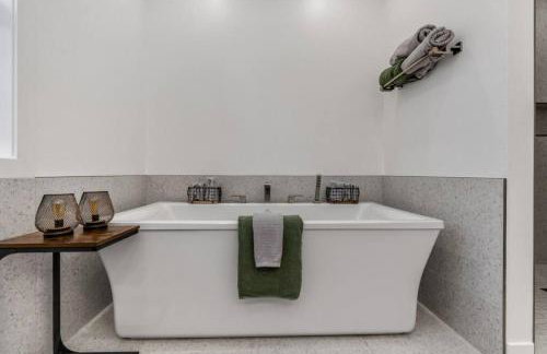 White Peak Lodge Ping Pong Pool Table PACMAN - Foto 10